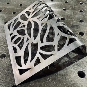 laser art dekorativno secenje metala simetra (2)